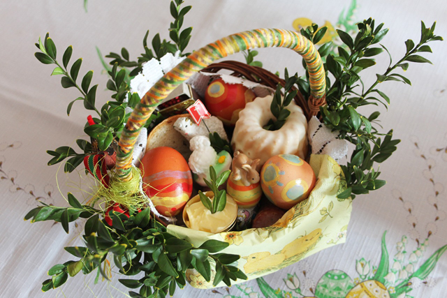 easter-1328641_1280_m.jpg