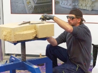 ręczna obróbka kamienia