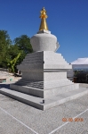 Stupa z granitu strzegomskiego